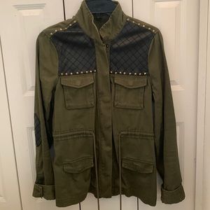 Im selling a dark green jacket